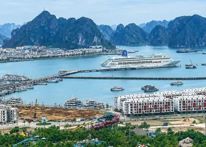 Apartment Ocean Luxury By The